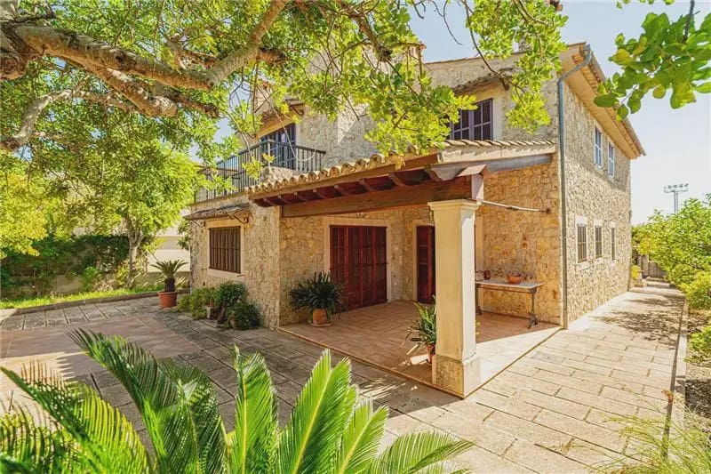 5 sovrum Villa till salu i Mancor de la Vall med garage - 1 150 000 € (Ref: 10130457)