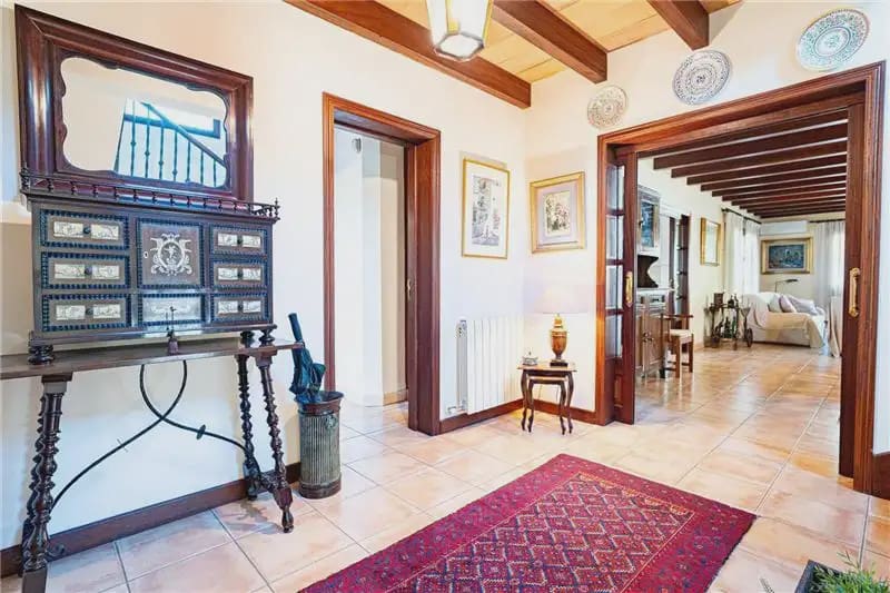 5 sovrum Villa till salu i Mancor de la Vall med garage - 1 150 000 € (Ref: 10130457)