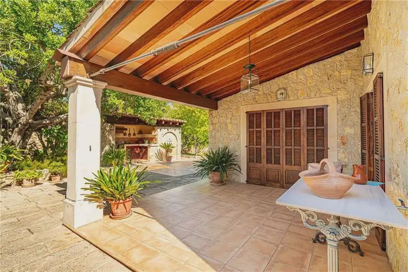 5 sovrum Villa till salu i Mancor de la Vall med garage - 1 150 000 € (Ref: 10130457)