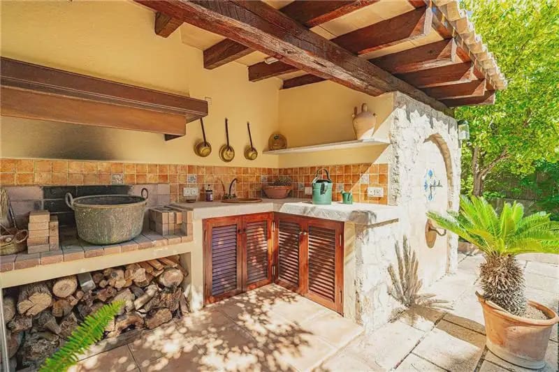 5 sovrum Villa till salu i Mancor de la Vall med garage - 1 150 000 € (Ref: 10130457)