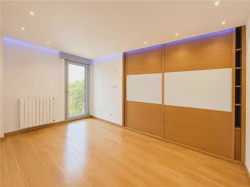 2 slaapkamer Flat te koop in Palma de Mallorca met zwembad garage - € 850.000 (Ref: 10135044)