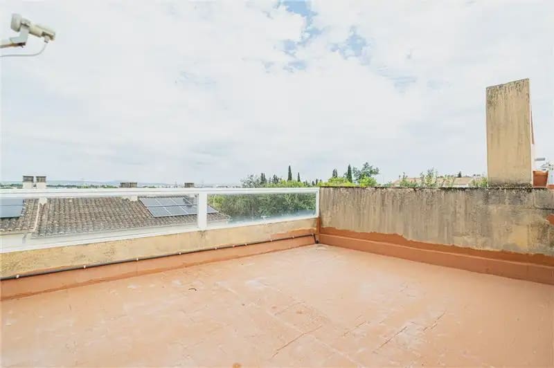 4 chambre Villa/Maison Mitoyenne à vendre à Palma de Mallorca avec garage - 799 000 € (Ref: 10136439)
