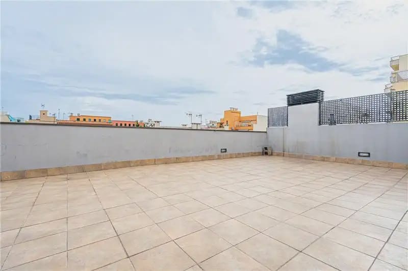 2 quarto Apartamento para arrendar em Palma de Mallorca com garagem - 1 700 € (Ref: 10140193)