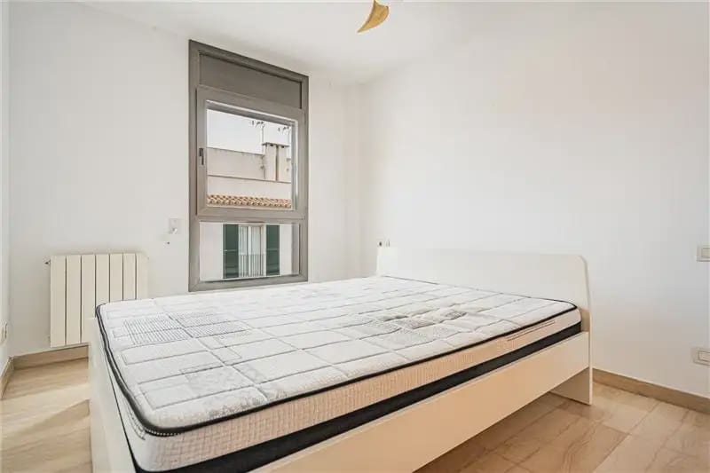 2 quarto Apartamento para arrendar em Palma de Mallorca com garagem - 1 700 € (Ref: 10140193)
