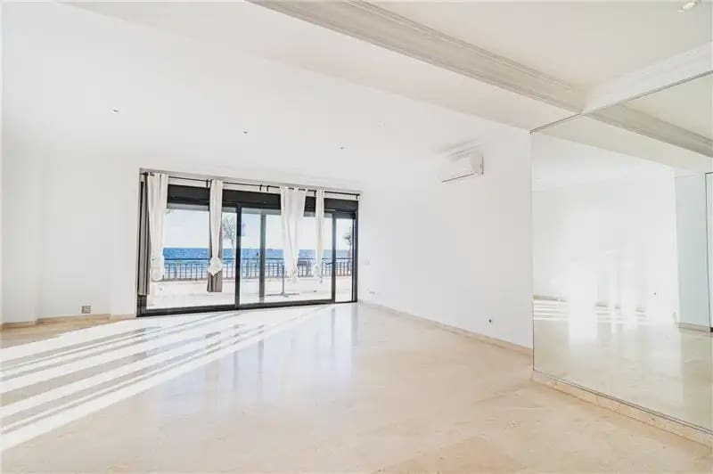 4 bedroom Beach Apartment for rent in Palma de Mallorca with garage - € 4,000 (Ref: 10140370)