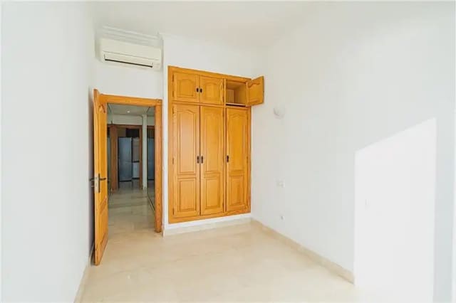 4 bedroom Beach Apartment for rent in Es Molinar / El Molinar, Palma de Mallorca with garage - € 4,000 (Ref: 10140370)