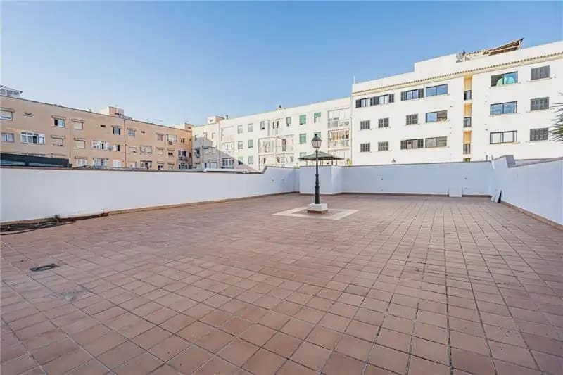 4 bedroom Beach Apartment for rent in Palma de Mallorca with garage - € 4,000 (Ref: 10140370)