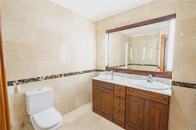 4 bedroom Beach Apartment for rent in Es Molinar / El Molinar, Palma de Mallorca with garage - € 4,000 (Ref: 10140370)