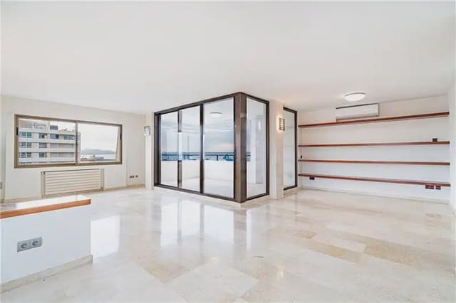2 quarto Penthouse para venda em El Terreno, Palma de Mallorca com garagem - 930 000 € (Ref: 10144941)