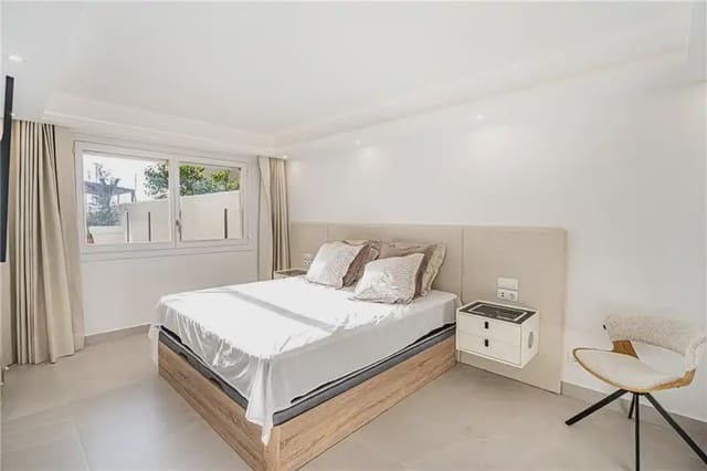 4 sovrum Lägenhet att hyra i Son Armadans, Palma de Mallorca med pool garage - 6 000 € (Ref: 10147395)