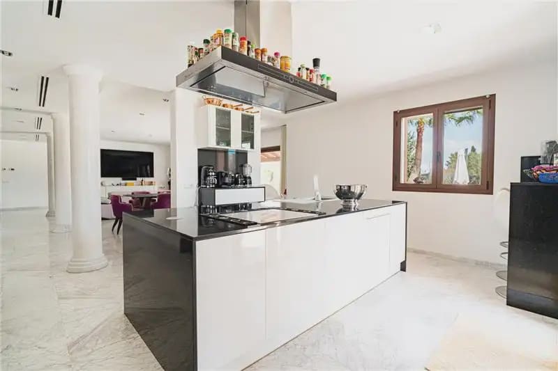 4 quarto Quinta/Casa Rural para venda em Santa Eugenia com piscina garagem - 4 000 000 € (Ref: 10156197)