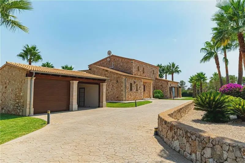 4 quarto Quinta/Casa Rural para venda em Santa Eugenia com piscina garagem - 4 000 000 € (Ref: 10156197)