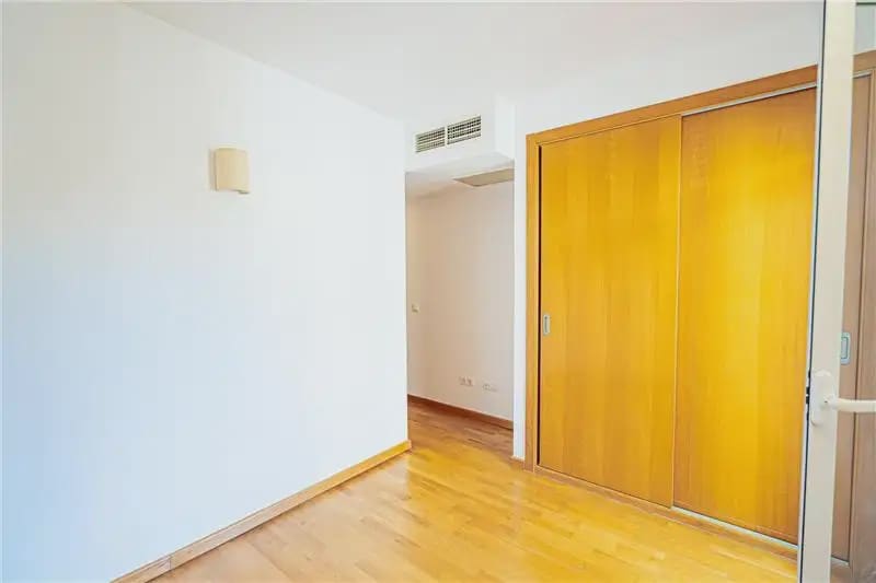Apartamento de 1 habitación en Palma de Mallorca en alquiler con piscina garaje - 1.500 € (Ref: 10163376)