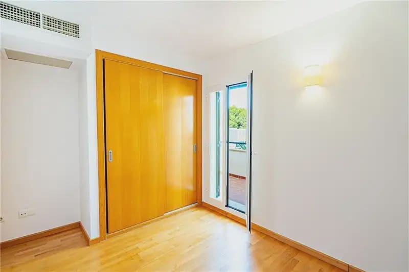 Apartamento de 1 habitación en Palma de Mallorca en alquiler con piscina garaje - 1.500 € (Ref: 10163376)