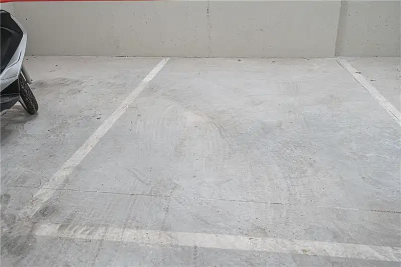 Garage for rent in Palma de Mallorca - € 160 (Ref: 10167120)