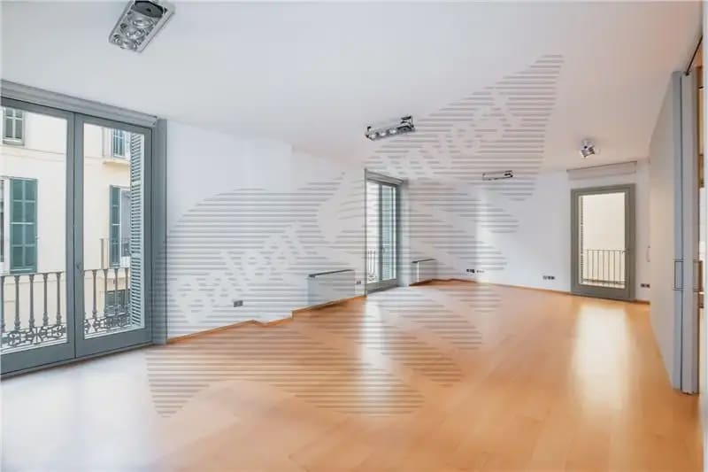 3 soverom Leilighet til leie i Palma de Mallorca med garasje - € 3 200 (Ref: 10169042)