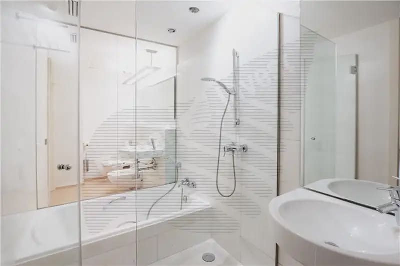 3 soverom Leilighet til leie i Palma de Mallorca med garasje - € 3 200 (Ref: 10169042)