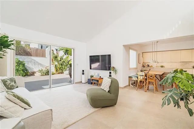 4 slaapkamer Villa te koop in Portals Nous, Calvià met zwembad garage - € 1.695.000 (Ref: 10170251)