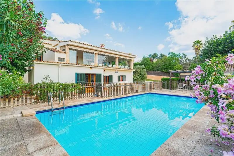 5 sovrum Villa till salu i Bunyola med pool garage - 895 000 € (Ref: 10177684)