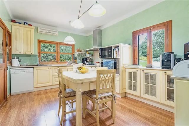 5 sypialnia Willa na sprzedaż w Bunyola z basenem garażem - 895 000 € (Ref: 10177684)
