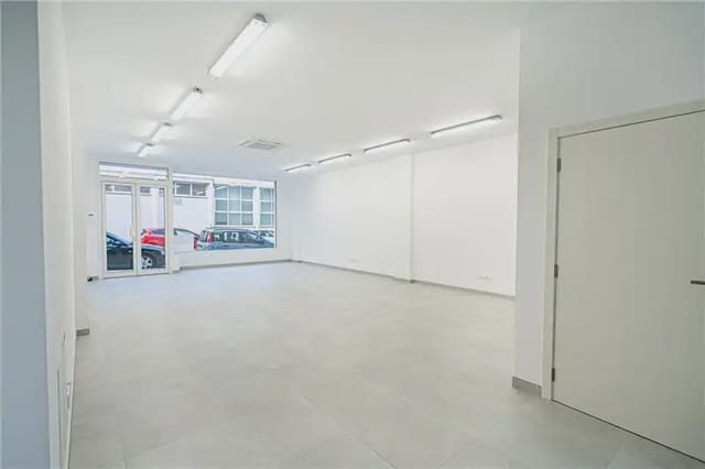 Kommersiell til salgs i El Camp d'en Serralta, Palma de Mallorca - € 400 000 (Ref: 10183680)