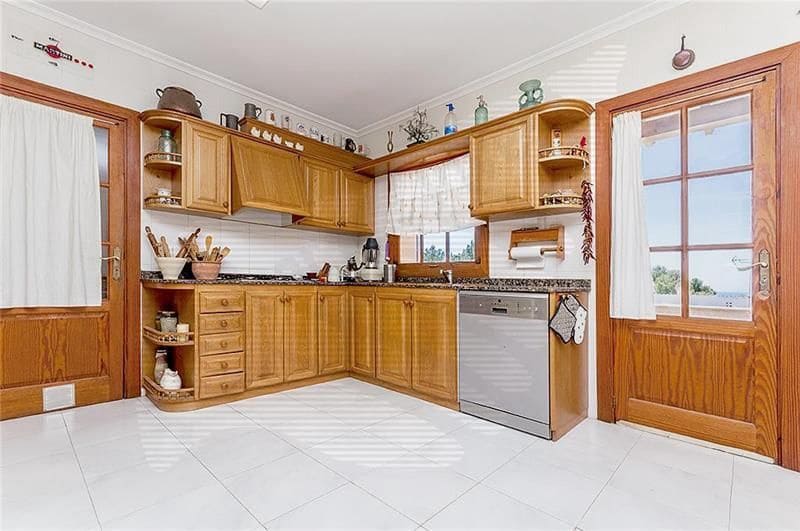 4 soveværelse Villa til salg i Portals Nous med swimmingpool - € 4.800.000 (Ref: 2869591)