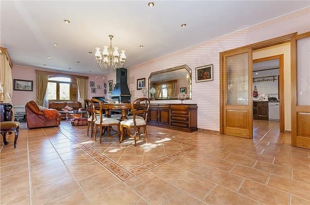 3 soveværelse Finca/Landehus til salg i Son Sardina, Palma de Mallorca med swimmingpool - € 1.590.000 (Ref: 3341034)