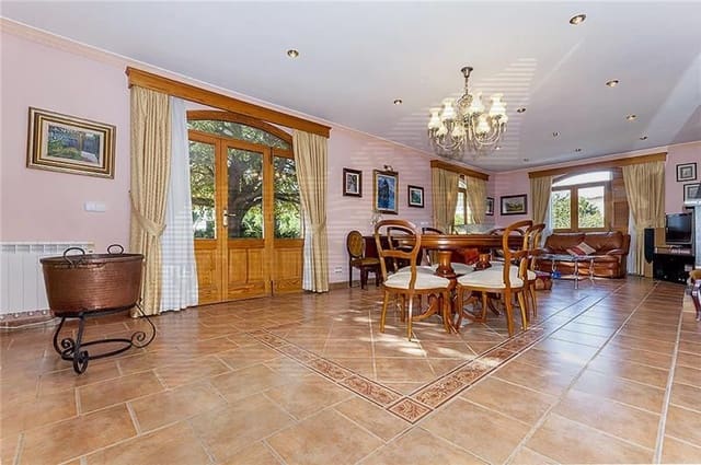 3 soveværelse Finca/Landehus til salg i Son Sardina, Palma de Mallorca med swimmingpool - € 1.590.000 (Ref: 3341034)