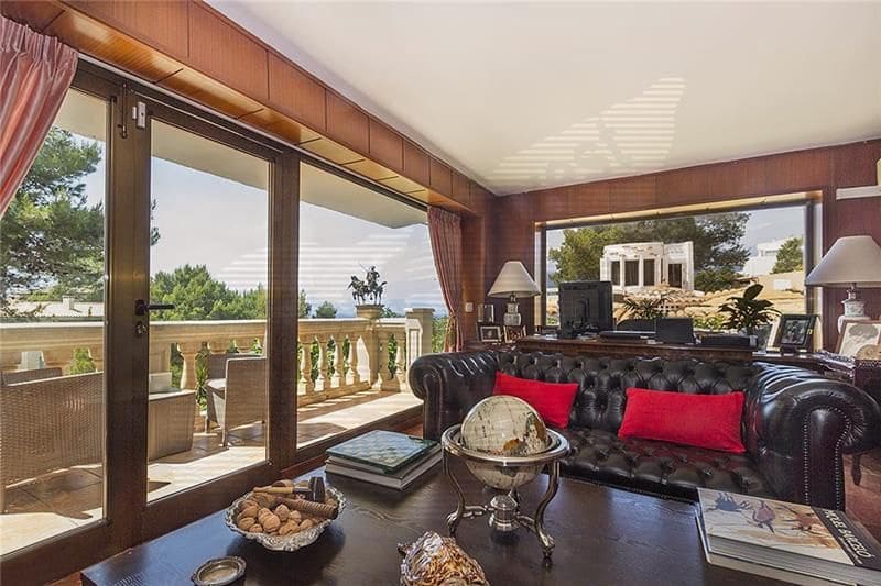 4 soveværelse Villa til salg i Llucmajor med swimmingpool - € 3.675.000 (Ref: 3579726)