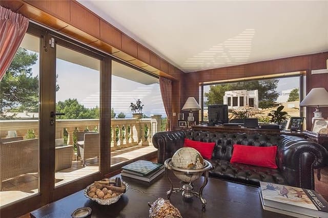 4 soveværelse Villa til salg i Cala Blava, Llucmajor med swimmingpool - € 3.675.000 (Ref: 3579726)