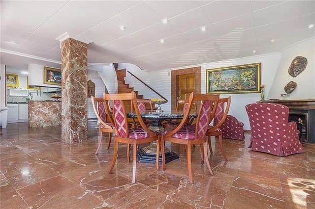 4 soveværelse Villa til salg i Cala Blava, Llucmajor med swimmingpool - € 3.675.000 (Ref: 3579726)