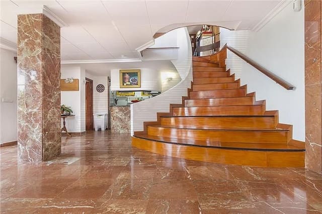 4 soveværelse Villa til salg i Cala Blava, Llucmajor med swimmingpool - € 3.675.000 (Ref: 3579726)