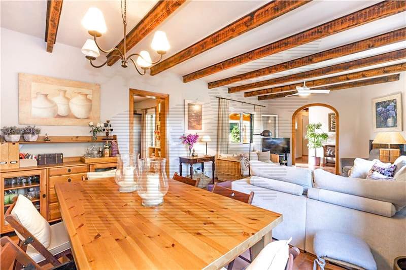 3 bedroom Villa for sale in Ses Salines - € 1,000,000 (Ref: 5554416)