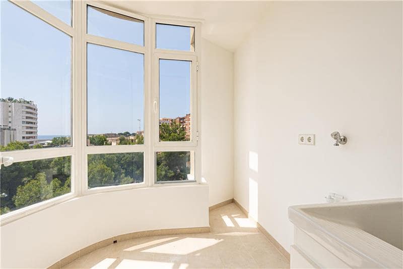 3 soveværelse Lejlighed til salg i Palma de Mallorca med swimmingpool - € 1.550.000 (Ref: 5920209)