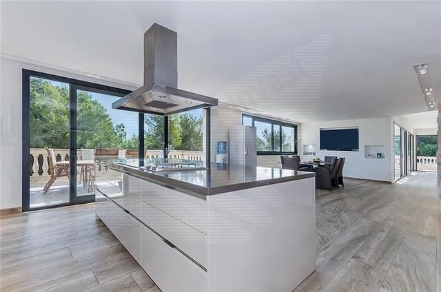 8 sypialnia Willa na sprzedaż w Son Vida, Palma de Mallorca z basenem garażem - 11 000 € (Ref: 7143575)