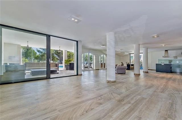 8 sypialnia Willa na sprzedaż w Son Vida, Palma de Mallorca z basenem garażem - 11 000 € (Ref: 7143575)
