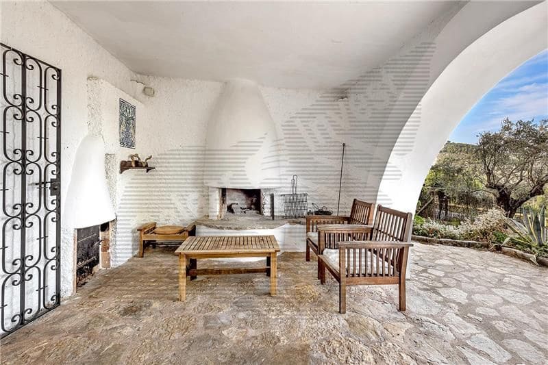 3 soveværelse Villa til salg i Deia med swimmingpool - € 1.500.000 (Ref: 7201182)