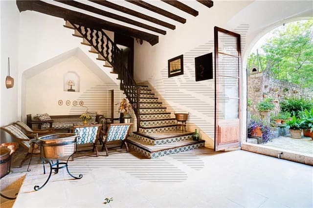 8 soveværelse Finca/Landehus til salg i Fornalutx - € 3.200.000 (Ref: 7272668)