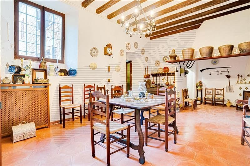 8 soveværelse Finca/Landehus til salg i Fornalutx - € 3.200.000 (Ref: 7272668)