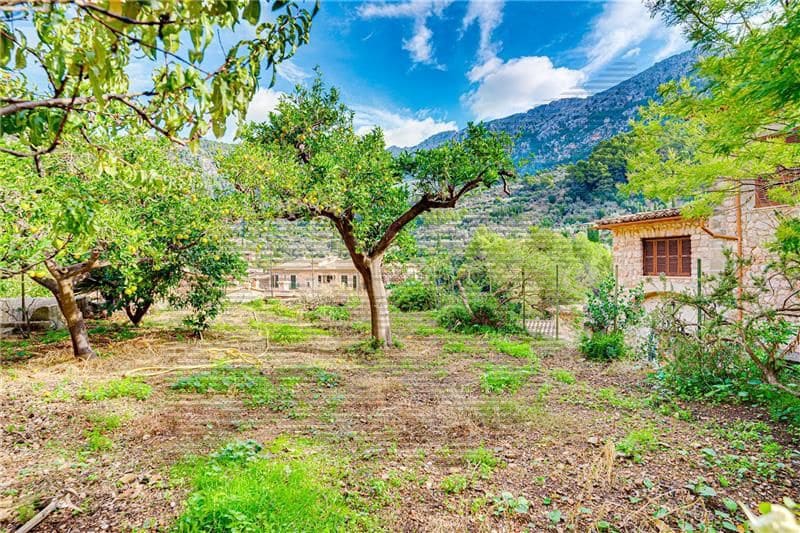 8 soveværelse Finca/Landehus til salg i Fornalutx - € 3.200.000 (Ref: 7272668)