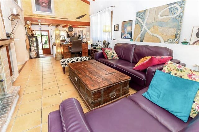 3 soveværelse Villa til salg i Calvià Pueblo, Calvià med swimmingpool - € 1.050.000 (Ref: 7427162)