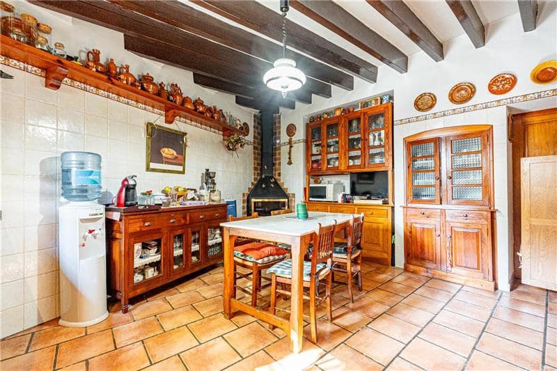 6 soveværelse Villa til salg i Son Sardina - € 870.000 (Ref: 7835547)