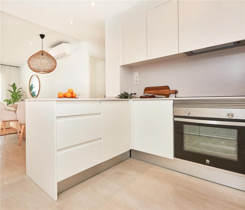 2 soverom Leilighet til salgs i Cala d'Or med svømmebasseng garasje - € 398 000 (Ref: 7849418)