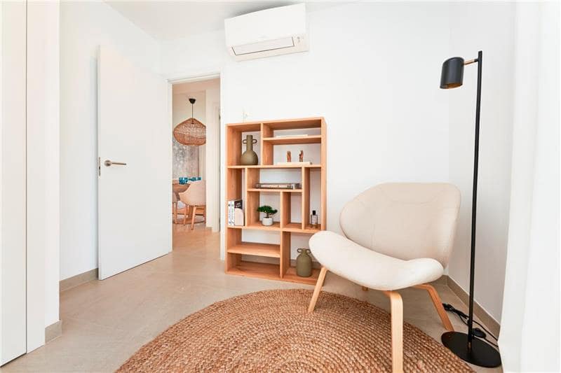 2 soverom Leilighet til salgs i Cala d'Or med svømmebasseng garasje - € 398 000 (Ref: 7849418)