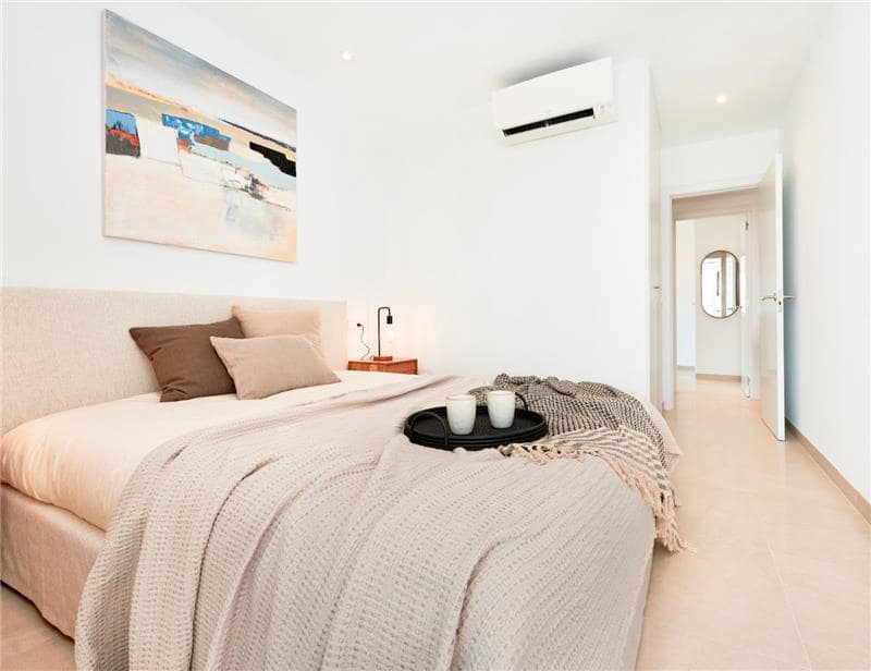 2 soverom Leilighet til salgs i Cala d'Or med svømmebasseng garasje - € 398 000 (Ref: 7849418)