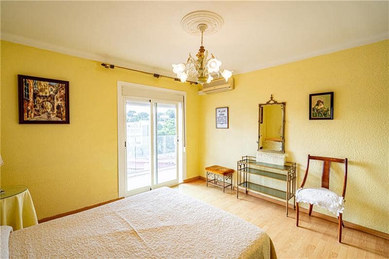 4 soveværelse Lejlighed til salg i Palmanova - € 1.065.000 (Ref: 7876891)