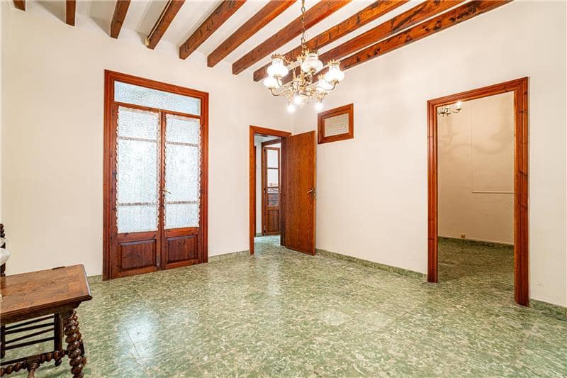 6 soveværelse Byhus til salg i Palma de Mallorca - € 850.000 (Ref: 8114581)