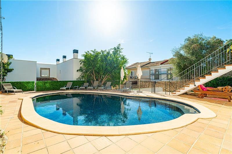 4 soveværelse Rækkehus til salg i Palma de Mallorca med swimmingpool garage - € 1.250.000 (Ref: 8124812)