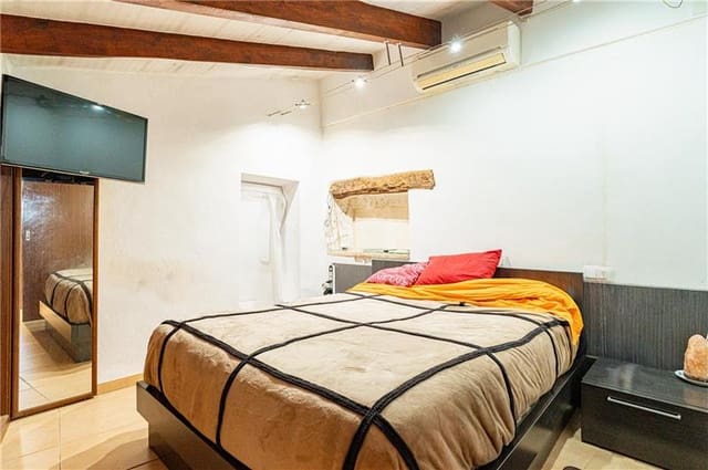 3 bedroom Terraced Villa for sale in Búger with garage - € 525,000 (Ref: 8135813)