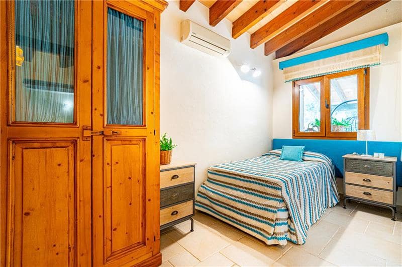 4 soveværelse Villa til salg i Calvia med swimmingpool garage - € 1.995.000 (Ref: 8163129)